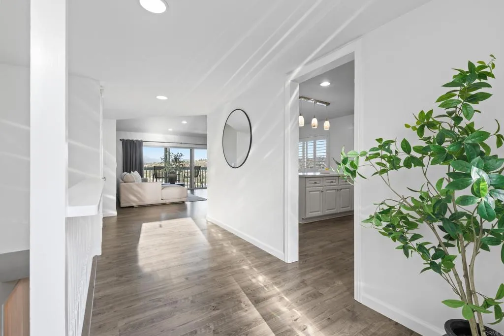 https://cdn.realtyfeed.com/cdn/127/306753771/106712ddcfafbb02cf8410fa24f60f95.webp