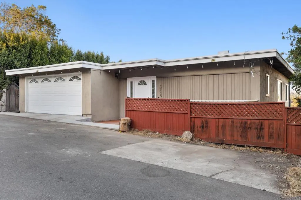 https://cdn.realtyfeed.com/cdn/127/306753771/259c08fc1bf93820ddf3e93272af51b6.webp