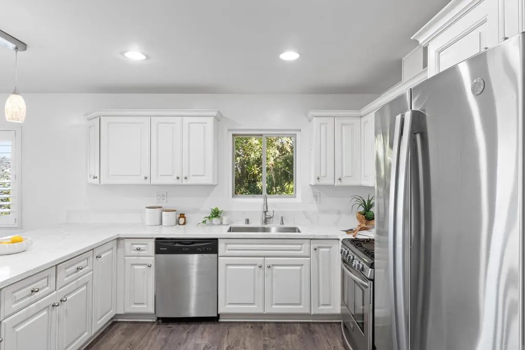 https://cdn.realtyfeed.com/cdn/127/306753771/3b87d11120985fd40ec2507b9f2258e3.webp