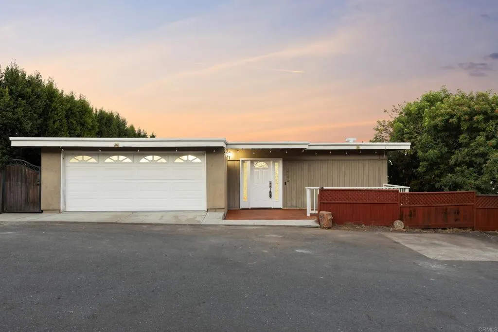 https://cdn.realtyfeed.com/cdn/127/306753771/757d01f2d5bf89c134e915609e89c0ca.webp
