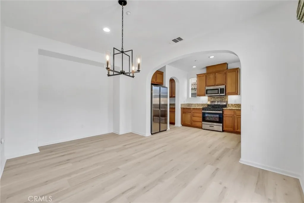 4301 Owens Unit 101, Corona, CA 92883 - Photo 5 of 32, Corona, CA