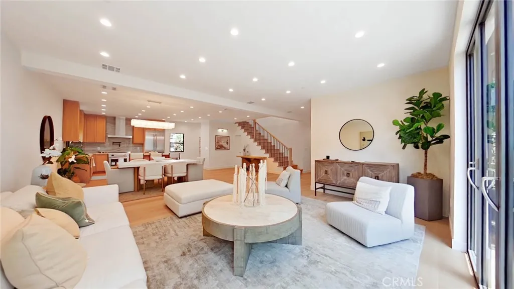 3651 Roselawn, Glendale, CA 91208 - Main photo, Glendale, CA