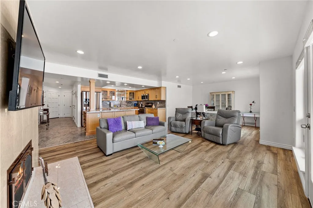 Photo #13: CV26137601 Listing: Photo #13