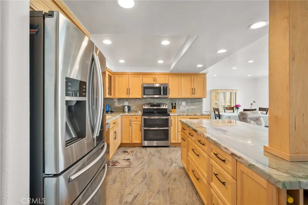 Photo #7: CV26137601 Listing: Photo #7