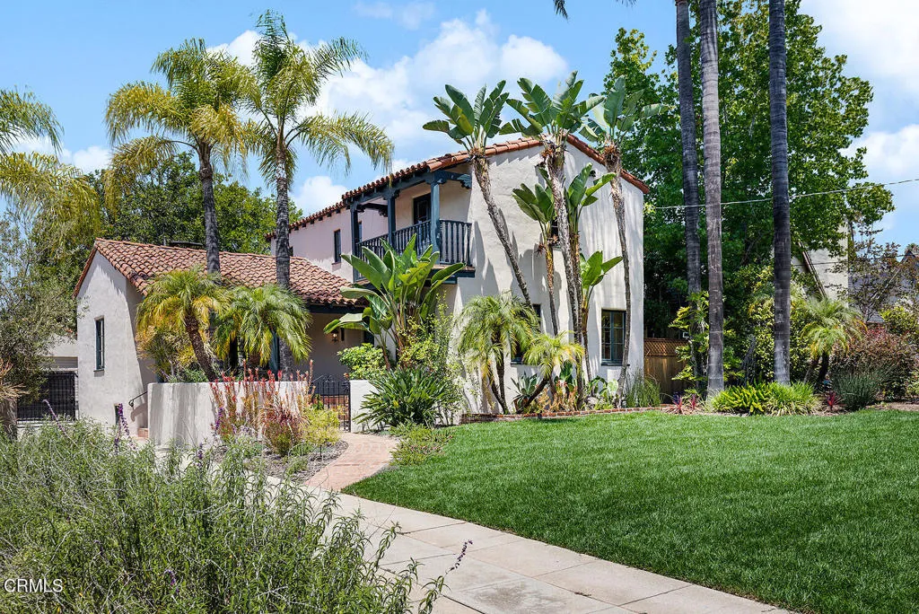 1265 N Holliston Avenue, Pasadena, CA 91104 - Main photo, Pasadena, CA