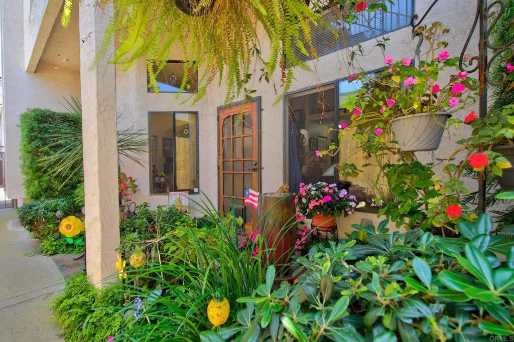 4485 Idaho Street Unit 3, San Diego, CA 92116 - Photo 3 of 29, San Diego, CA