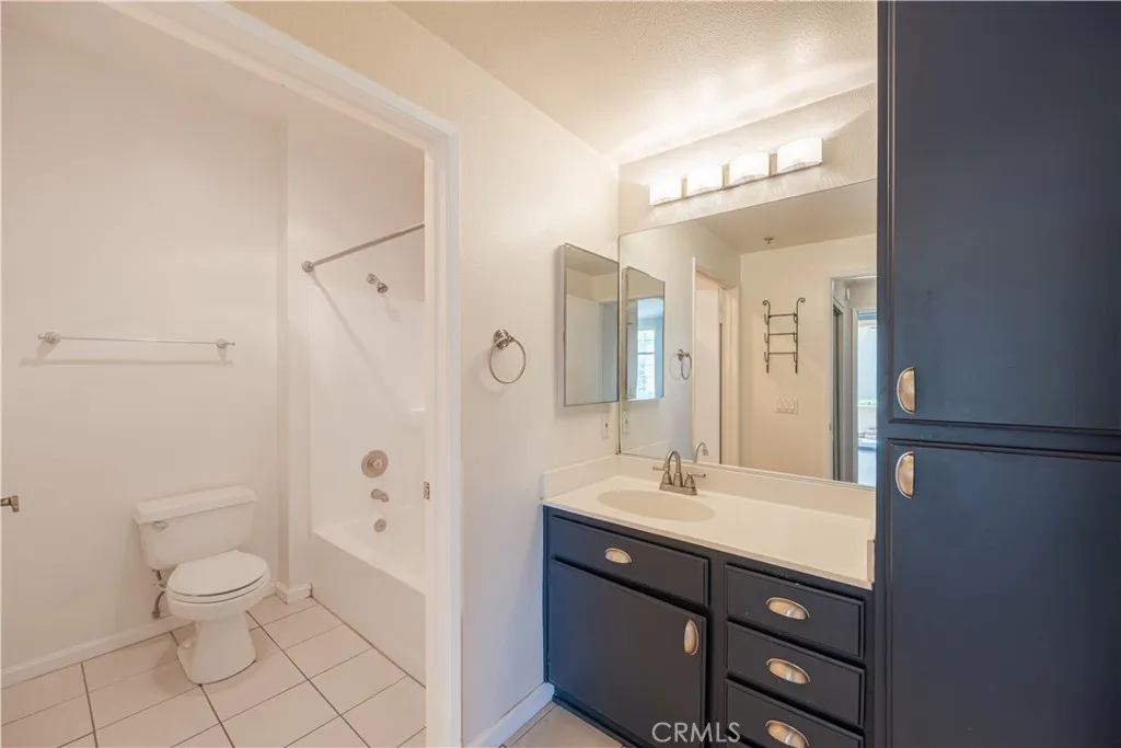 https://cdn.realtyfeed.com/cdn/127/306753835/1ceefb8df349b4af6e18e55ba5904461.webp
