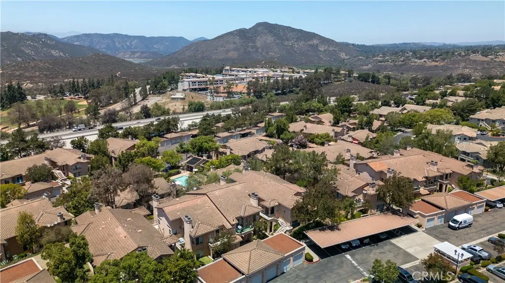 https://cdn.realtyfeed.com/cdn/127/306753835/6243dd554b0d65272ce2bd8028a222d4.webp