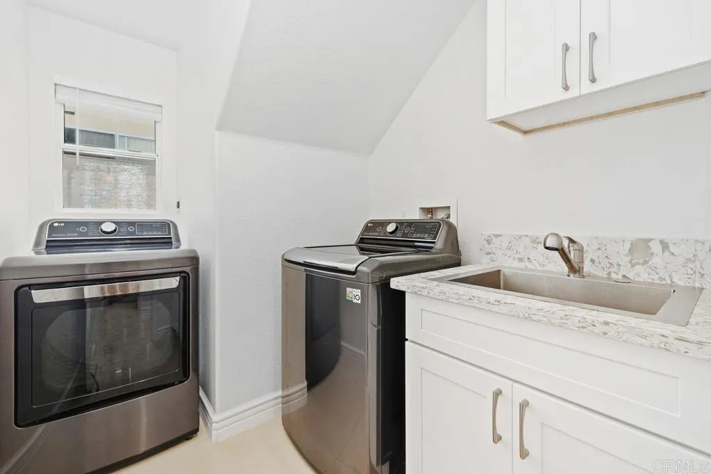 https://cdn.realtyfeed.com/cdn/127/306753890/0dcfccfb8da56c3754f991fcea5eb3c5.webp