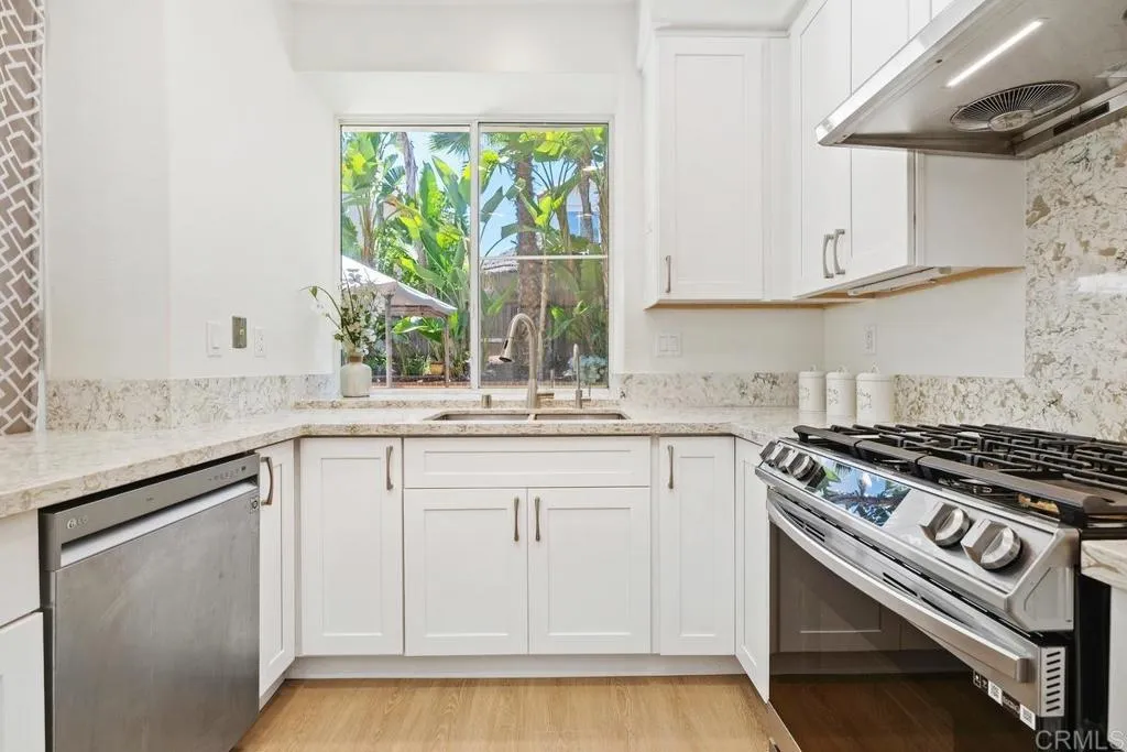 https://cdn.realtyfeed.com/cdn/127/306753890/5488d97c7eaa50d2c71b6e00f039b95f.webp