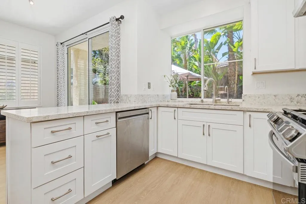 https://cdn.realtyfeed.com/cdn/127/306753890/6fcd5138c96aa8e7245bd1f66ea4a86f.webp
