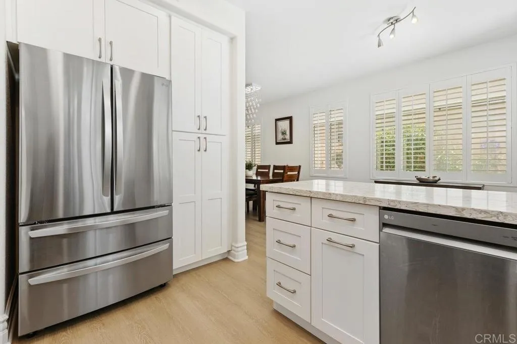 https://cdn.realtyfeed.com/cdn/127/306753890/a831aa981e8319bc10e68ec42c1f3f61.webp