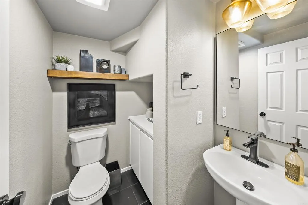 https://cdn.realtyfeed.com/cdn/127/306753974/0c9d7f74aa7a45d9116d4f73c53bffbf.webp