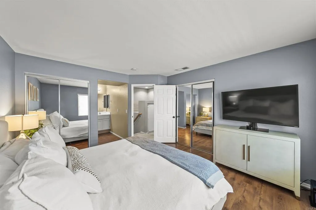 https://cdn.realtyfeed.com/cdn/127/306753974/45f5b5251e14c3fe1da846ccf4bcdeab.webp