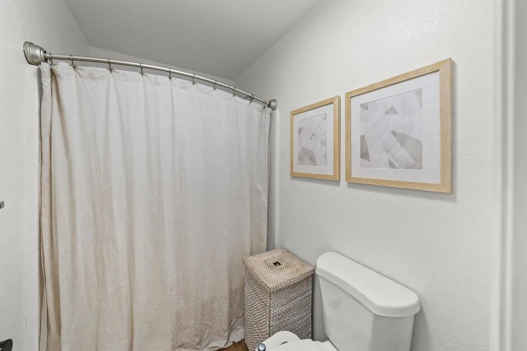 https://cdn.realtyfeed.com/cdn/127/306753974/9448fb0eef0e72d548e741e4cf339dac.webp