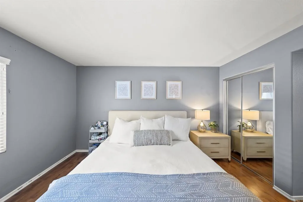https://cdn.realtyfeed.com/cdn/127/306753974/bca5bfb2f1de3de8385016d5f70b7509.webp