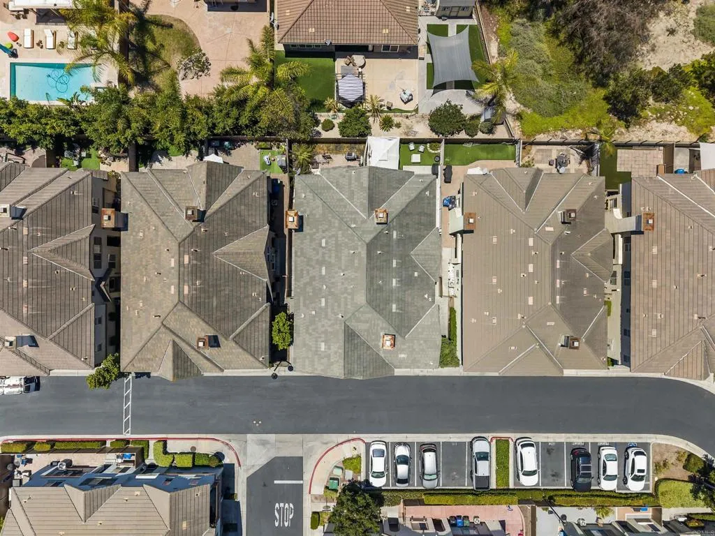 https://cdn.realtyfeed.com/cdn/127/306753974/da373cf4b04c23ed12aa4a28eeb5780d.webp