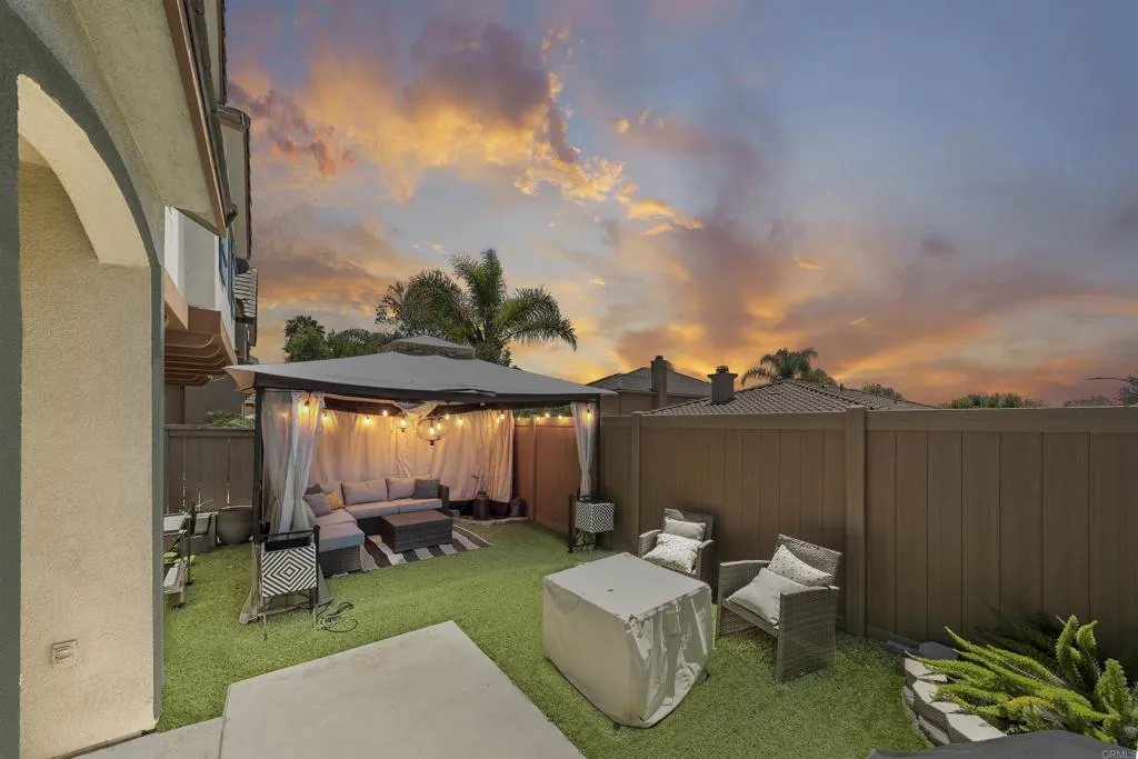 https://cdn.realtyfeed.com/cdn/127/306753974/fdf983a03cd1bb6baf19393d492c1f58.webp