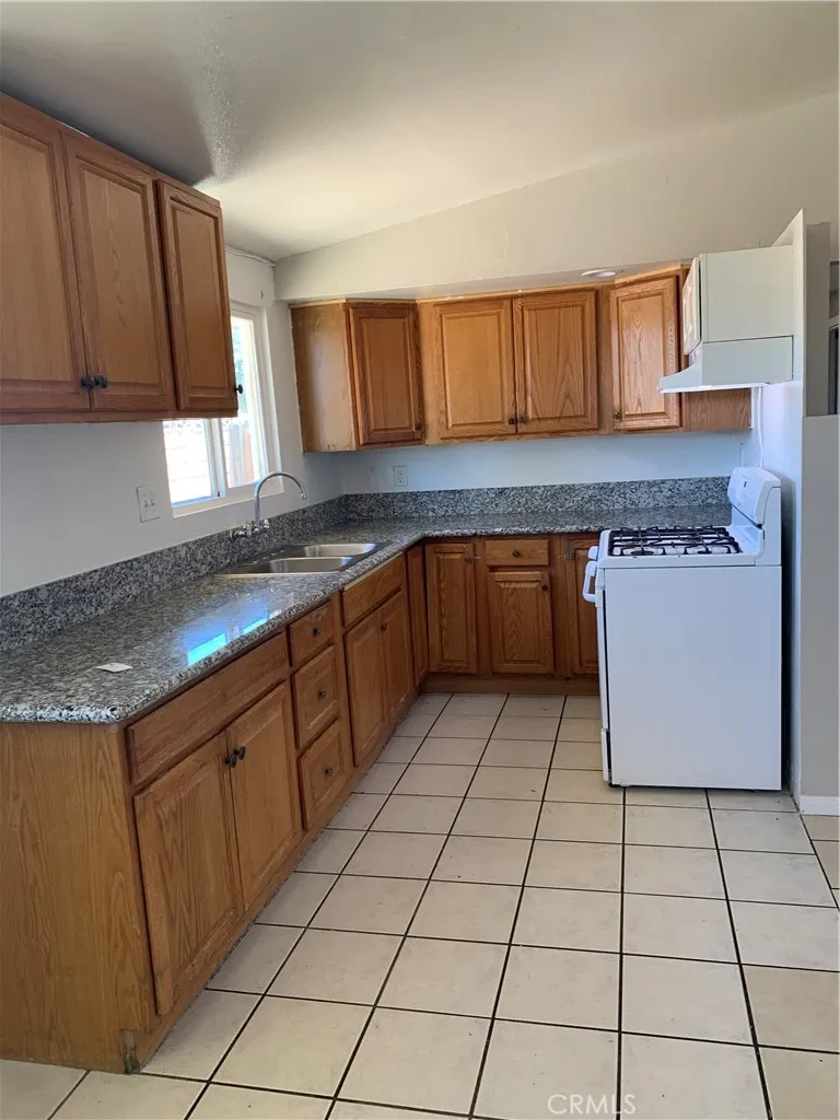 44727 W 21st Street West, Lancaster, CA 93536 - Photo 5 of 7, Lancaster, CA