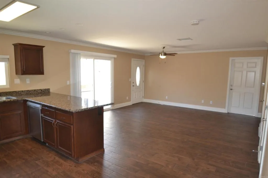 Photo #7: PTP2604880 Listing: Photo #7