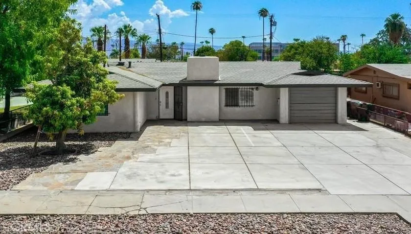 Indio, CA 92201