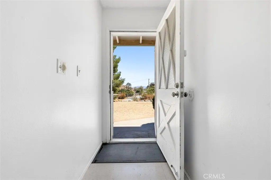 49084 Mojave, Morongo Valley, CA 92256 - Photo 3 of 31, Morongo Valley, CA