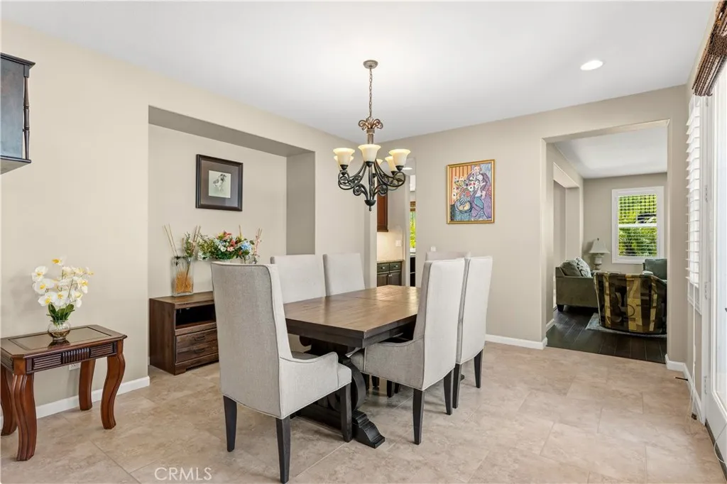 https://cdn.realtyfeed.com/cdn/127/306754044/080718e0332edf08a47f5e3724f04198.webp