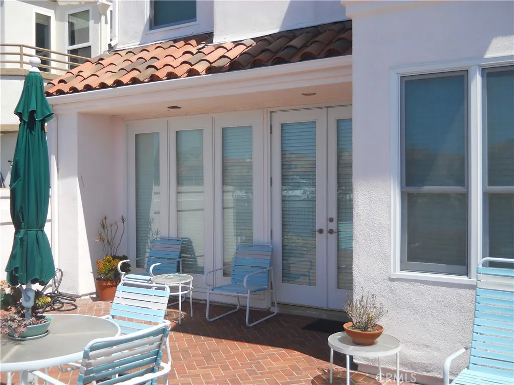 3172 Portofino Circle, Huntington Beach, CA 92649 - Photo 2 of 5, Huntington Beach, CA