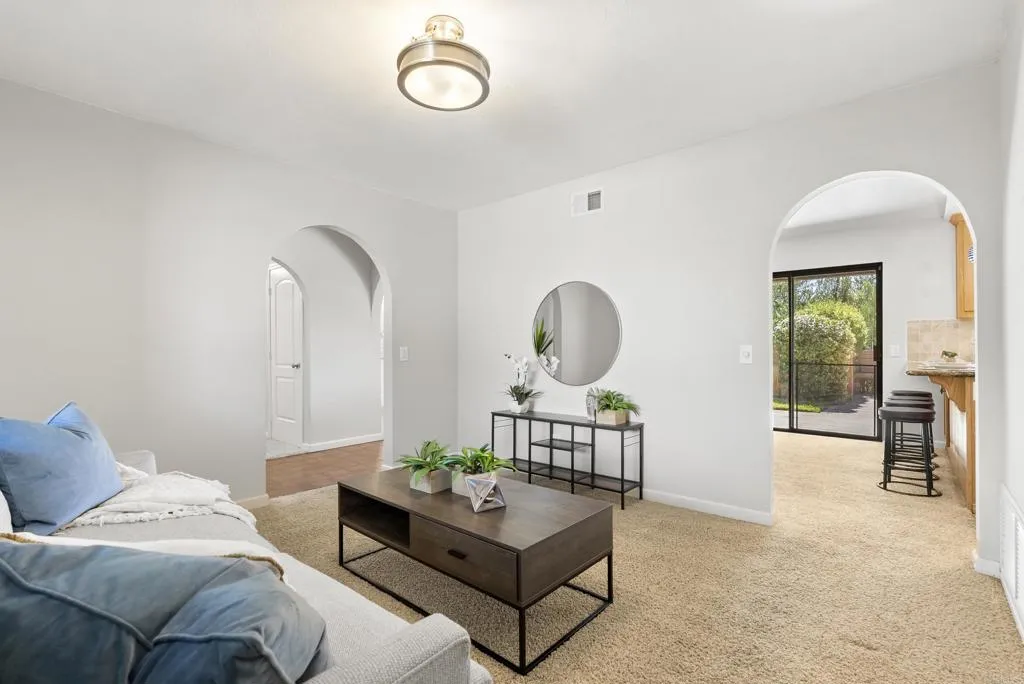 https://cdn.realtyfeed.com/cdn/127/306754075/275a5fd5bfecc70ebf10236bd893f9ca.webp