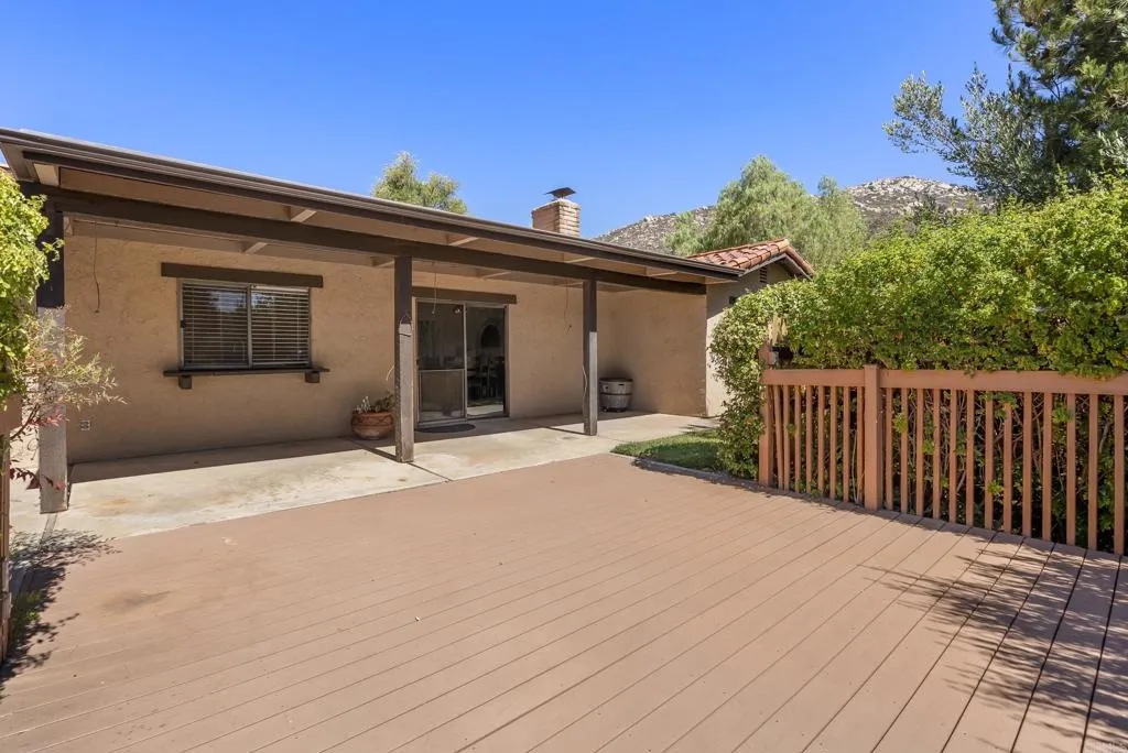 https://cdn.realtyfeed.com/cdn/127/306754075/436067901f6922f420a074849b54ed1b.webp