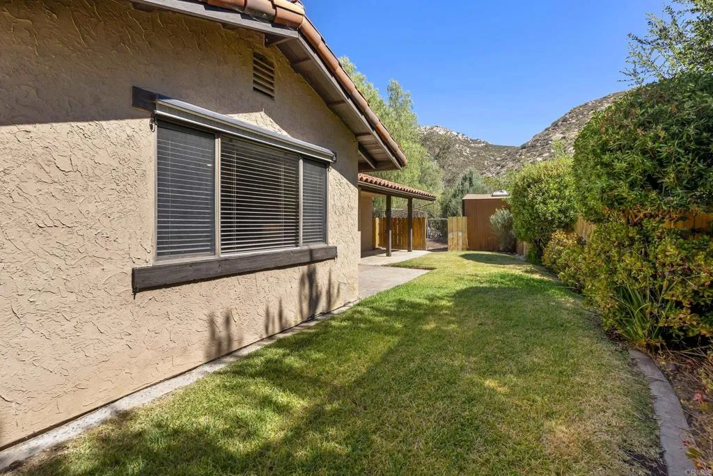 https://cdn.realtyfeed.com/cdn/127/306754075/5df8eb5283ac62e1349b316020c6d6d9.webp