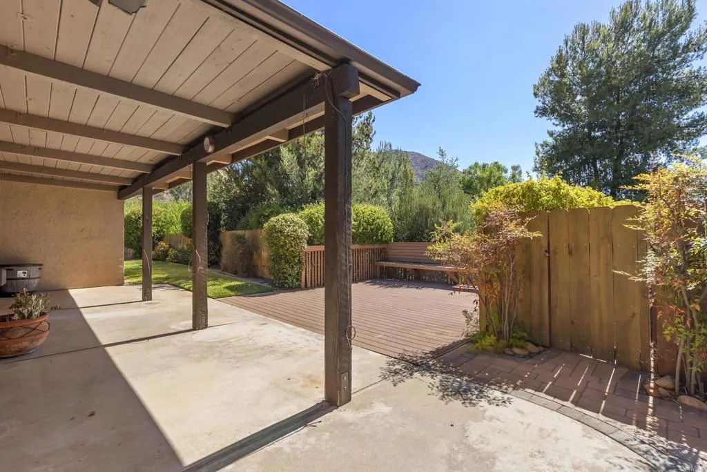 https://cdn.realtyfeed.com/cdn/127/306754075/a7c207fb464ab66bfa25758a8c45403a.webp