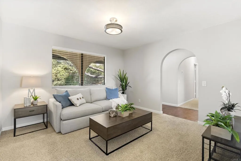 https://cdn.realtyfeed.com/cdn/127/306754075/ebdb26c75671de82252fa47ce54178d0.webp