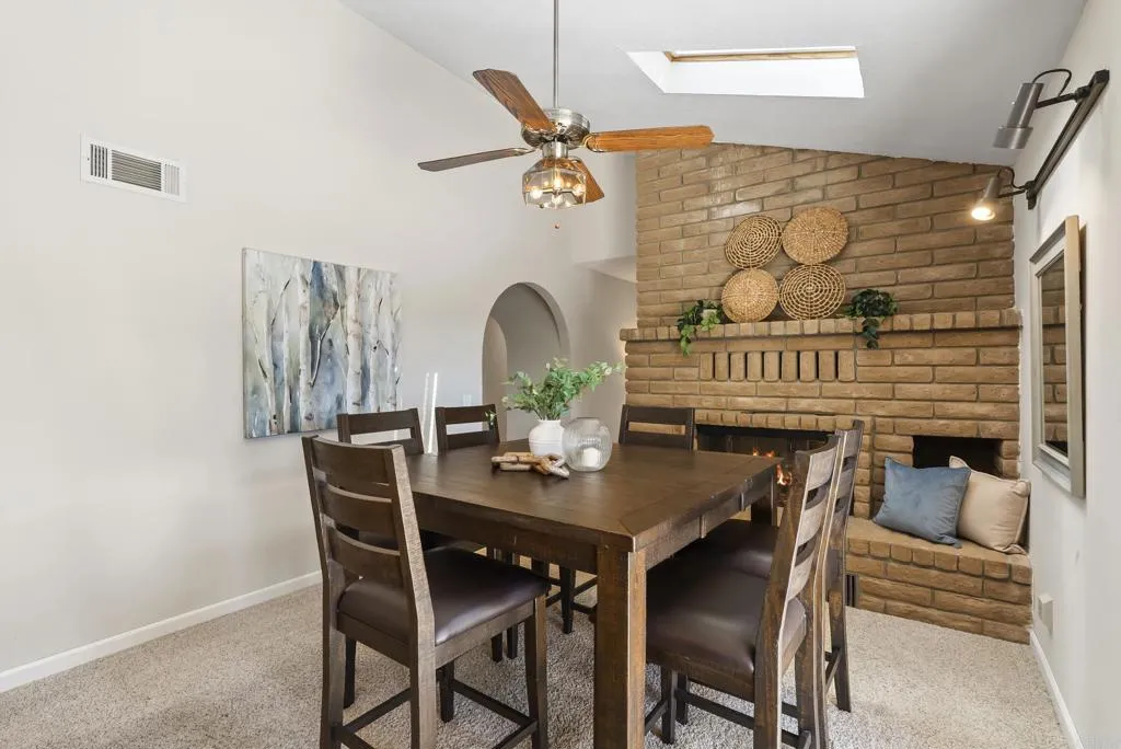 https://cdn.realtyfeed.com/cdn/127/306754075/ff9595642d080c3efe1245da859d094b.webp