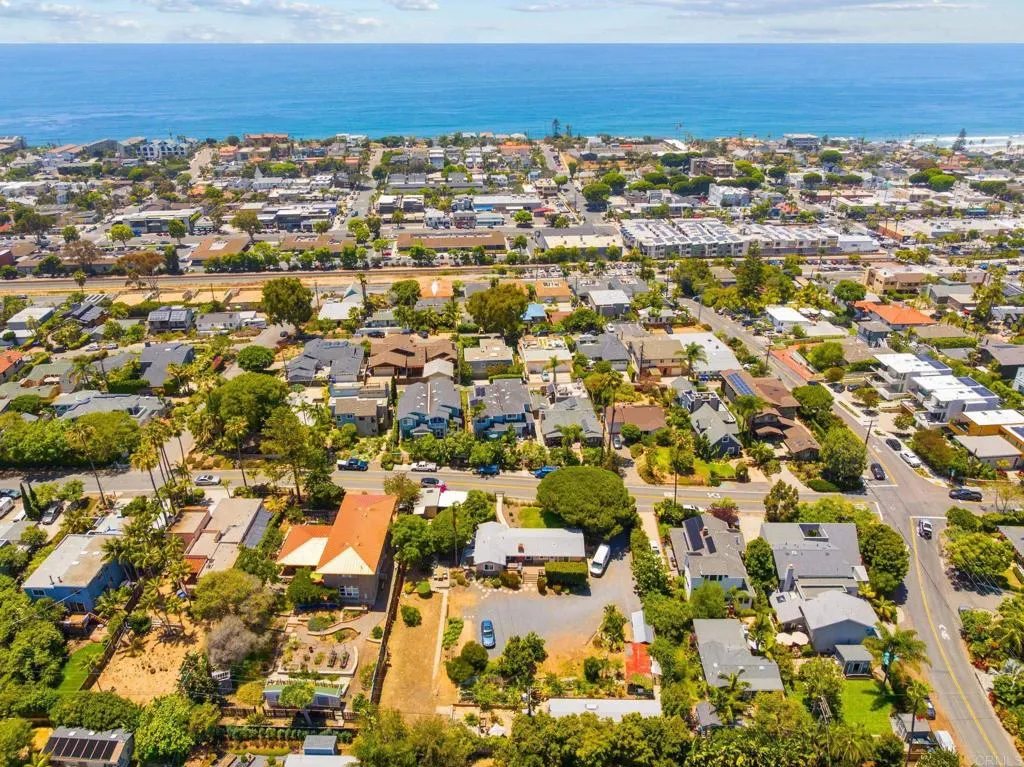 735 Cornish Drive, Encinitas, CA 92024 - Photo 4 of 7, Encinitas, CA