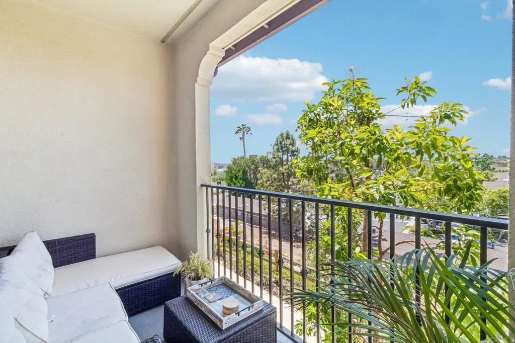 1533 Fig Tree Way, Oceanside, CA 92056 - Photo 4 of 33, Oceanside, CA