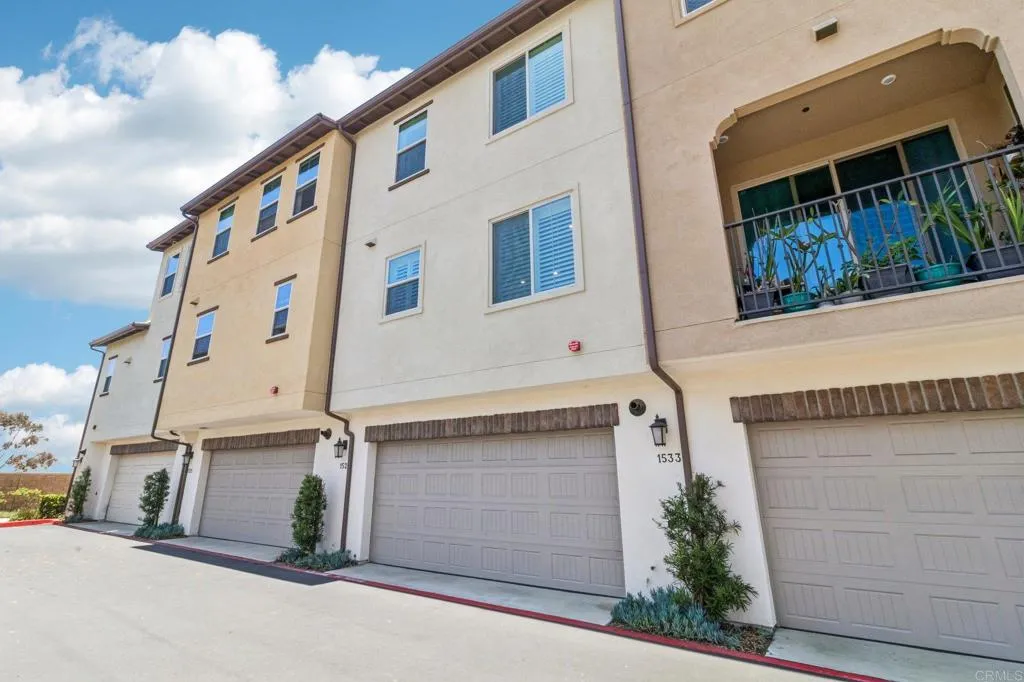1533 Fig Tree Way, Oceanside, CA 92056 - Main photo, Oceanside, CA