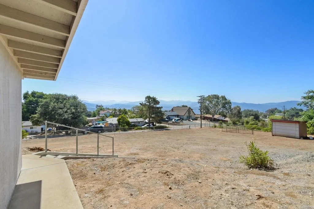 https://cdn.realtyfeed.com/cdn/127/306754155/c7b93007c394f1936d15c79ec0eeded0.webp