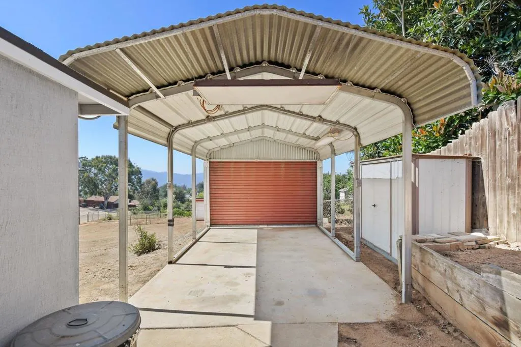 https://cdn.realtyfeed.com/cdn/127/306754155/d4f707b6409b4942eee6da696eb24377.webp