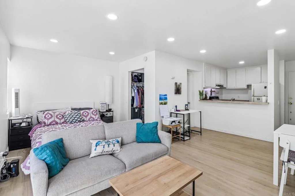 4060 Huerfano Avenue Unit 106, San Diego, CA 92117 - Main photo, San Diego, CA