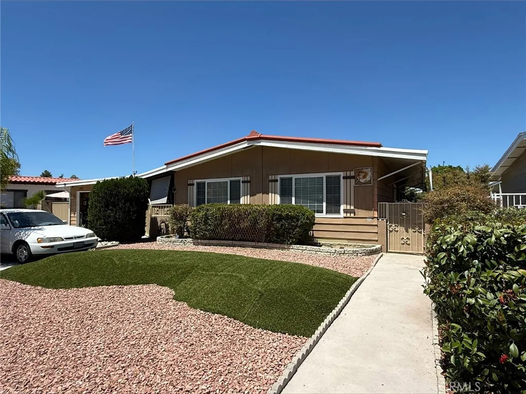 1307 Brentwood, Hemet, CA 92545 - Photo 3 of 37, Hemet, CA
