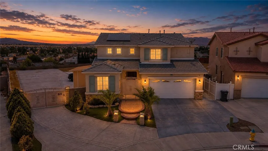 17681 View Mount Court, Victorville, CA 92395 - Main photo, Victorville, CA
