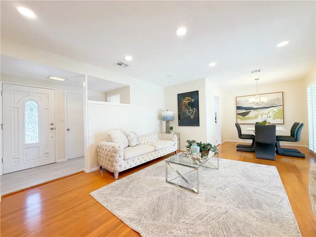 533 Geneva, Claremont, CA 91711 - Photo 3 of 22, Claremont, CA