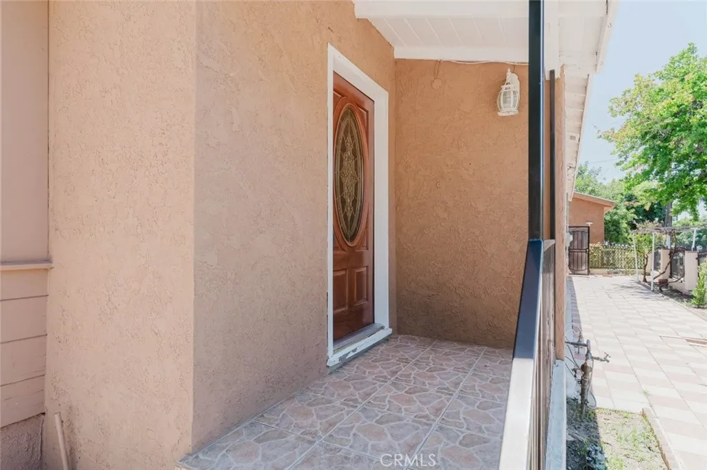 13856 Runnymede Street, Van Nuys, CA 91405 - Photo 4 of 37, Van Nuys, CA