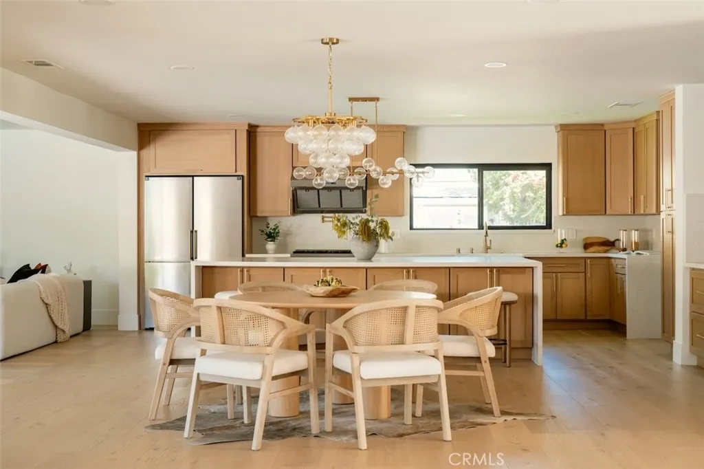 17601 Mccormick Street, Encino, CA 91316 - Photo 4 of 33, Encino, CA