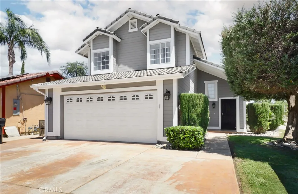 1500 S Brandy Court, Bakersfield, CA 93307 - Main photo, Bakersfield, CA