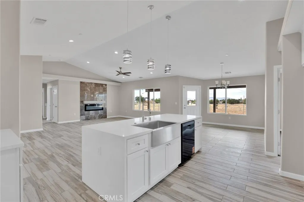 9835 Pyrite Avenue, Hesperia, CA 92345 - Photo 5 of 46, Hesperia, CA