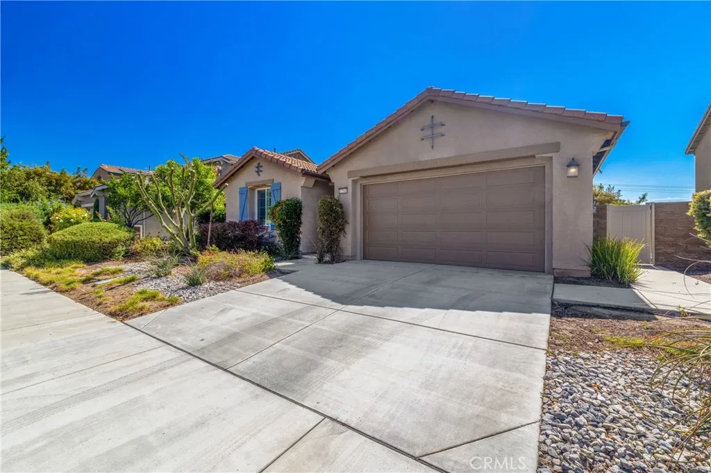 37568 River Oats Lane, Murrieta, CA 92563 - Photo 2 of 42, Murrieta, CA