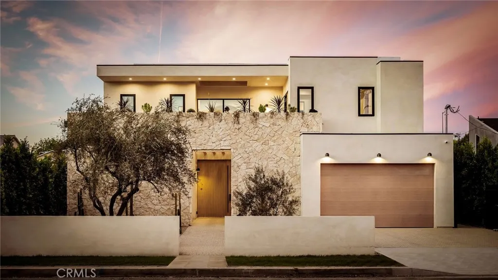 15447 Huston, Sherman Oaks, CA 91403 - Main photo, Sherman Oaks, CA