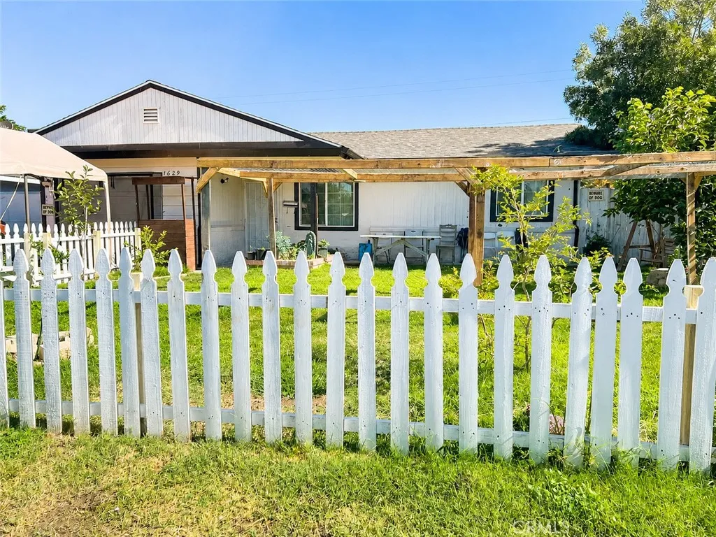 1629 Bedford Avenue